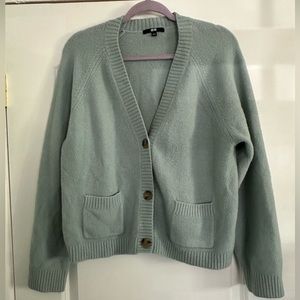 UNIQLO V Neck Cardigan